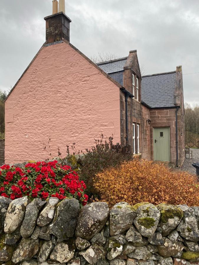 Ghillie'S Cottage Penpont Kültér fotó